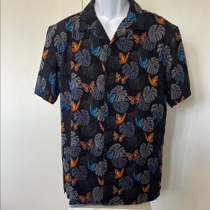 WXYZ  Monarch butterfly 🦋  buttons down Men's  Black Short-Sleeve sz LARGE SHIRT